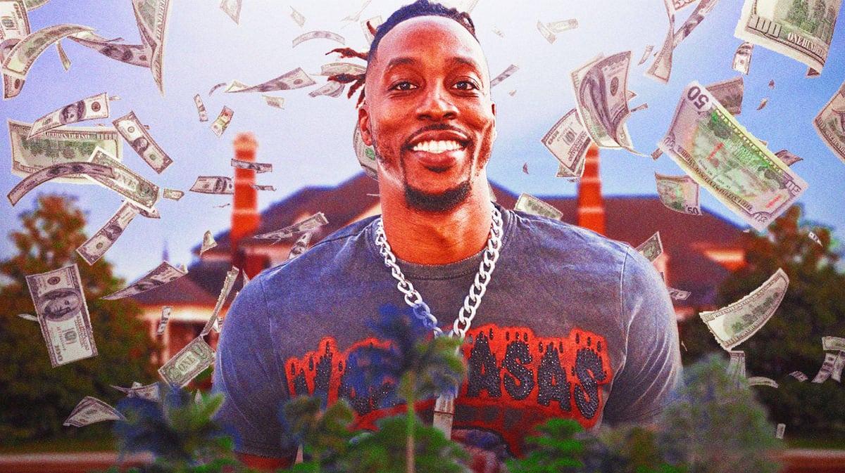 Dwight Howard surrounded by piles of cash.