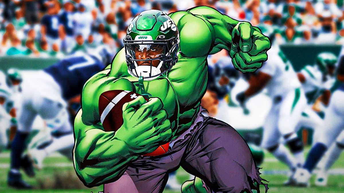 Breece Hall as the Hulk scoring a touchdown against the Titans