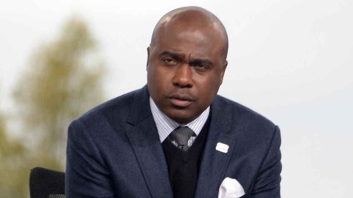 NFL Network broadcasters Marshall Faulk before the Thursday Night Football game between the Kansas City Chiefs and the Oakland Raiders at O.co Coliseum