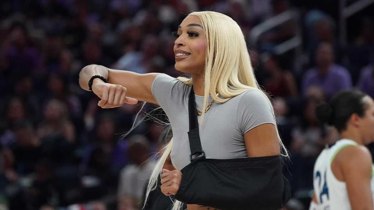 Minnesota Lynx guard-forward DiJonai Carrington (3) signals to the referee from the bench in the second quarter against the Golden State Valkyries at Chase Center.