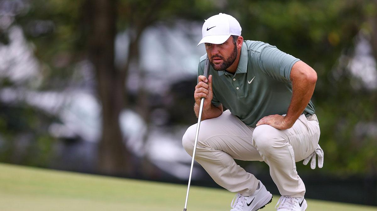 Scottie Scheffler on the second green during the final round of the TOUR Championship golf tournament.