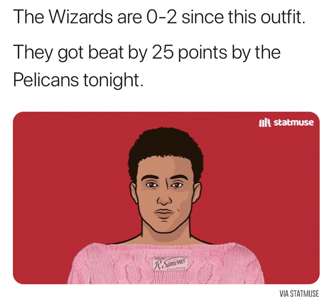 That's a cursed outfit by Kuz. 🤣
#NBA #NBAMemes #Wizards #KyleKuzma