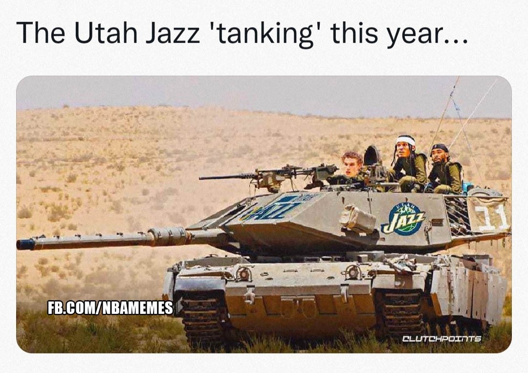 The league got no answers for @jazznationcp 💀 #utahjazz #losangeleslakers #jordanclarkson